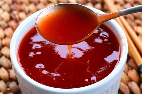  Lanche de Cobre Assado com Molho Agridoce: Uma Sinfonia Explosiva de Texturas e Sabores na Cozinha Jinchang!